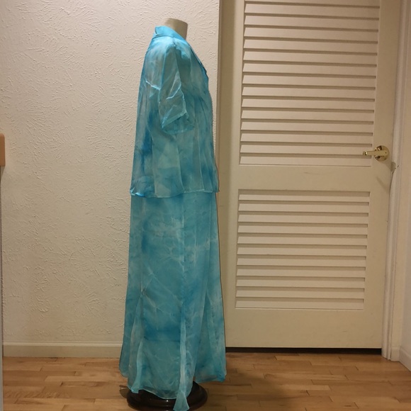 Blue Turquoise Maxi Dress HPx2🎉🎉 - Picture 4 of 15